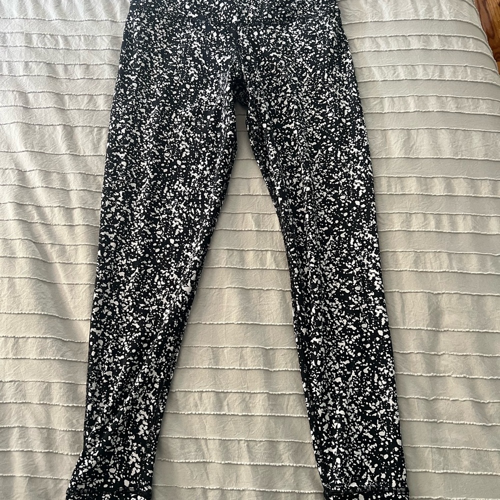 Reebok Black and White Speckled Leggings